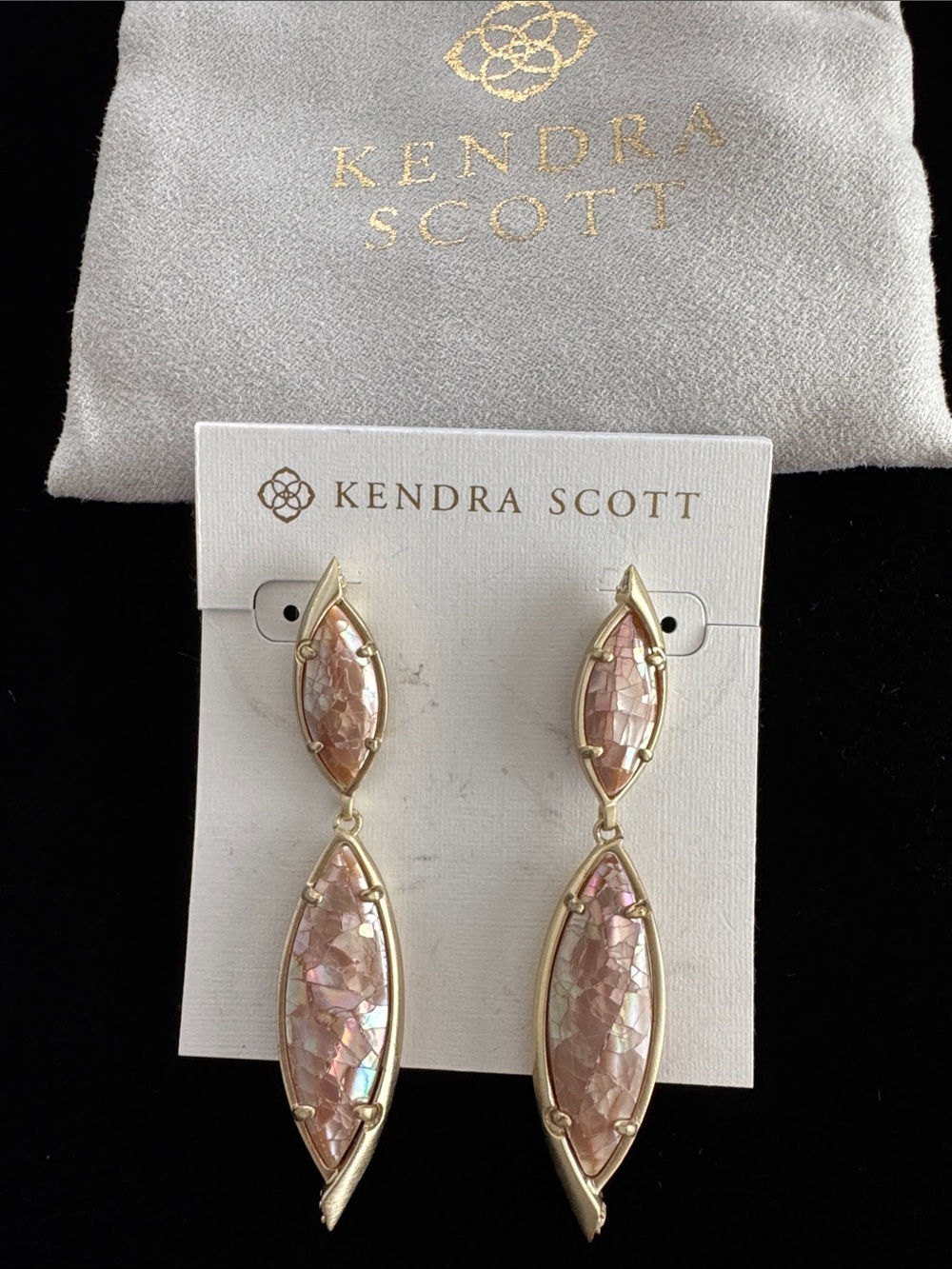 NWT Kendra Scott Pink Iridescent Marquise “Maisey” Dangle Earrings
